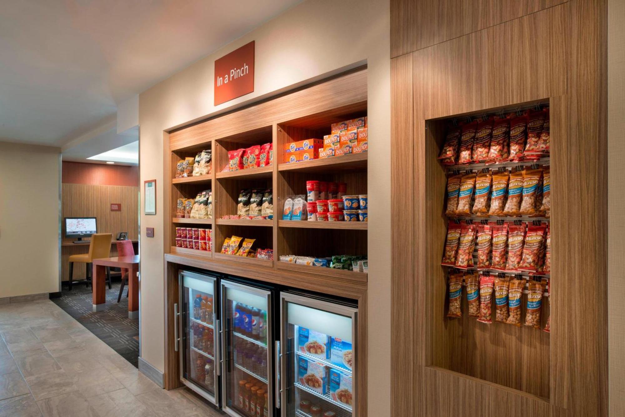 Towneplace Suites By Marriott Ottawa Kanata Extérieur photo