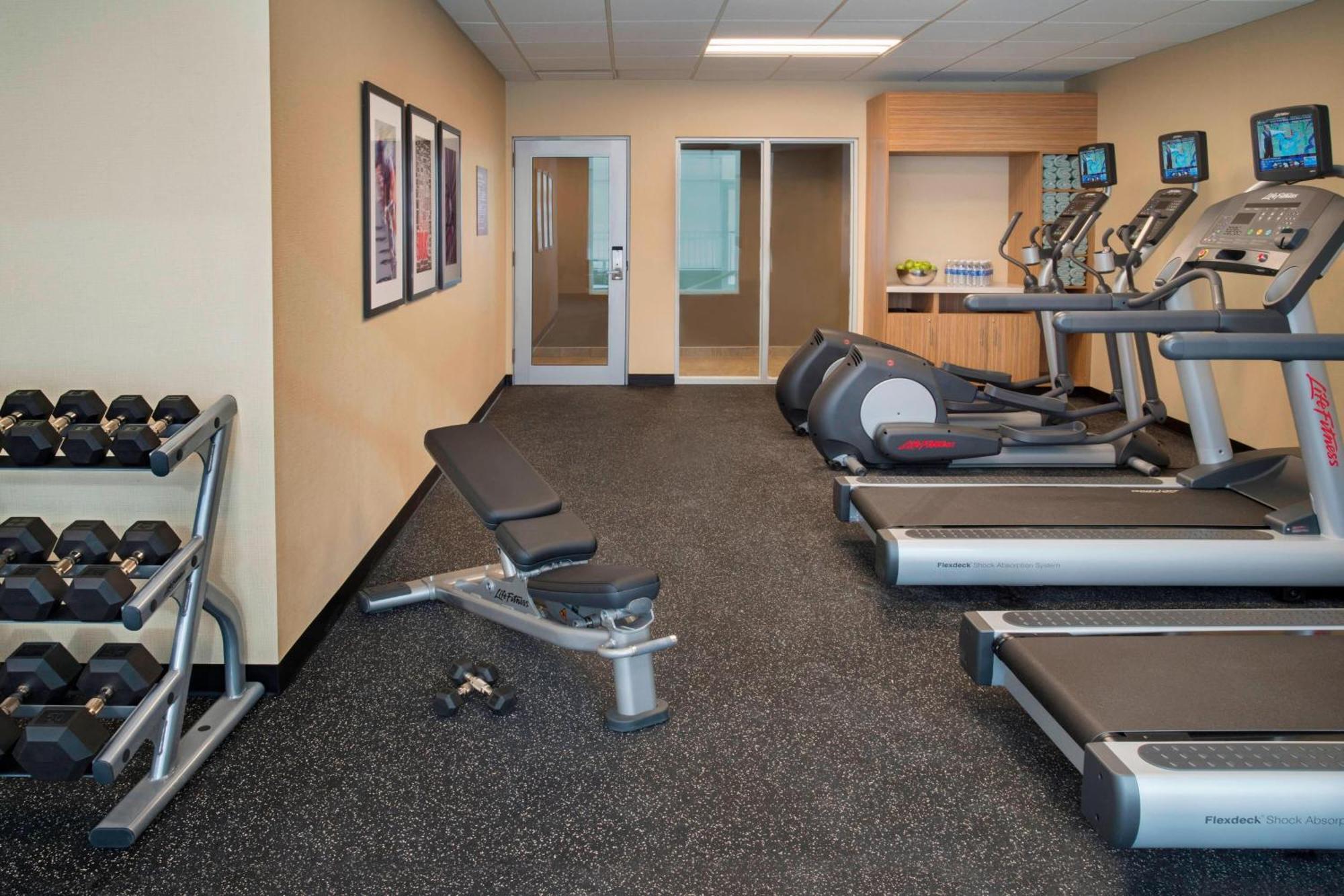 Towneplace Suites By Marriott Ottawa Kanata Extérieur photo